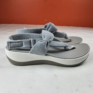 Clarks Cloudsteppers Women Ankle Strap Wedge Heel Thong Sandal Grey 8W (…